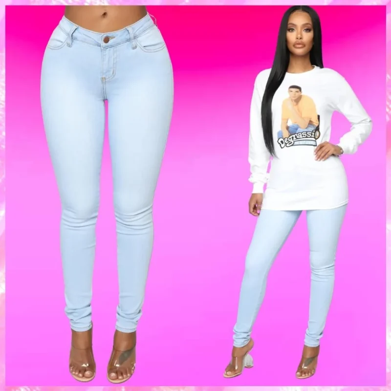 Mid Rise Jeans In Light Blue Wash