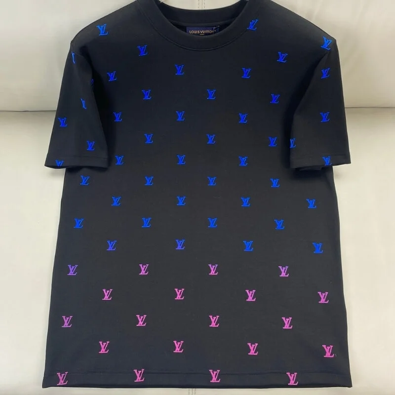 Allover Emblem Fade Street T-Shirt Relaxed Everyday Fit