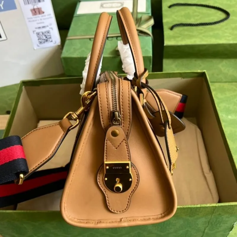 Bauletto Duffle Handbag – Effortless Designer Style