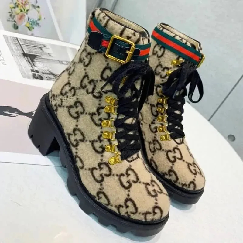 Chunky Lug Sole Winter Style Rugged Grip Winter Boots