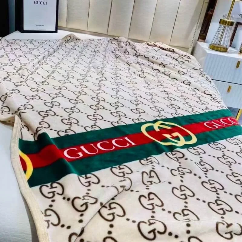 Cozy Couch & Bed Cover for Home Lounging