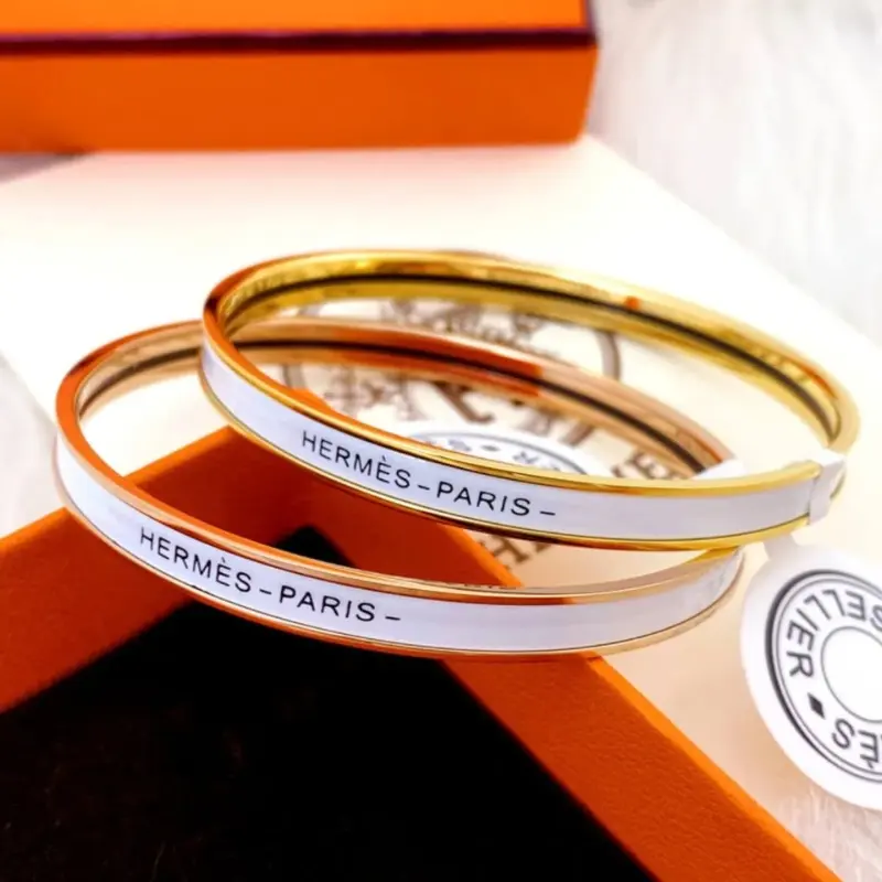 Designer Enamel Uni Bangle Bracelet