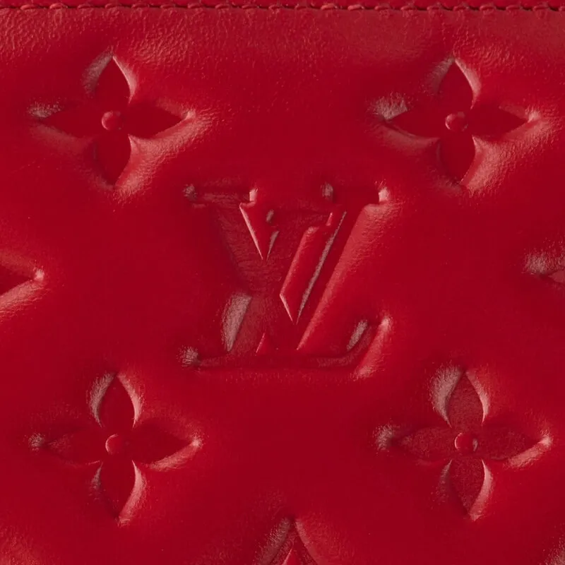 Embossed Leather Coussin Bag – Iconic Design with a Bold Finish