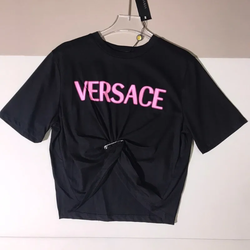 Front Twist Logo Crop Shirt Slim Street Silhouette
