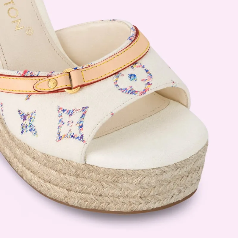 High-End Wedge Sandals – Beach to Brunch Style