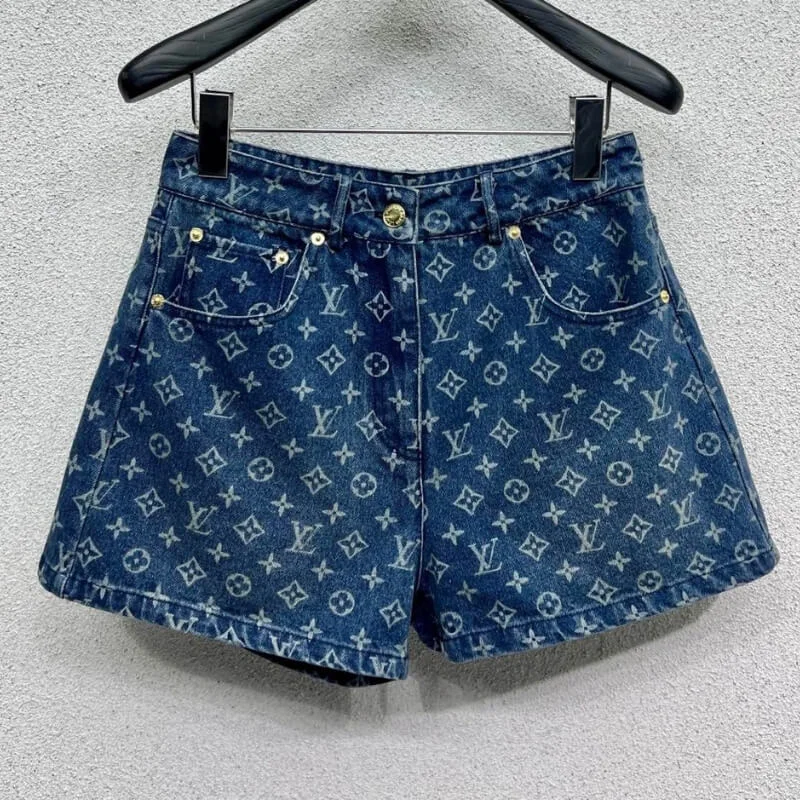 High Rise Logo Detail Denim Shorts Streetwear Everyday Fit