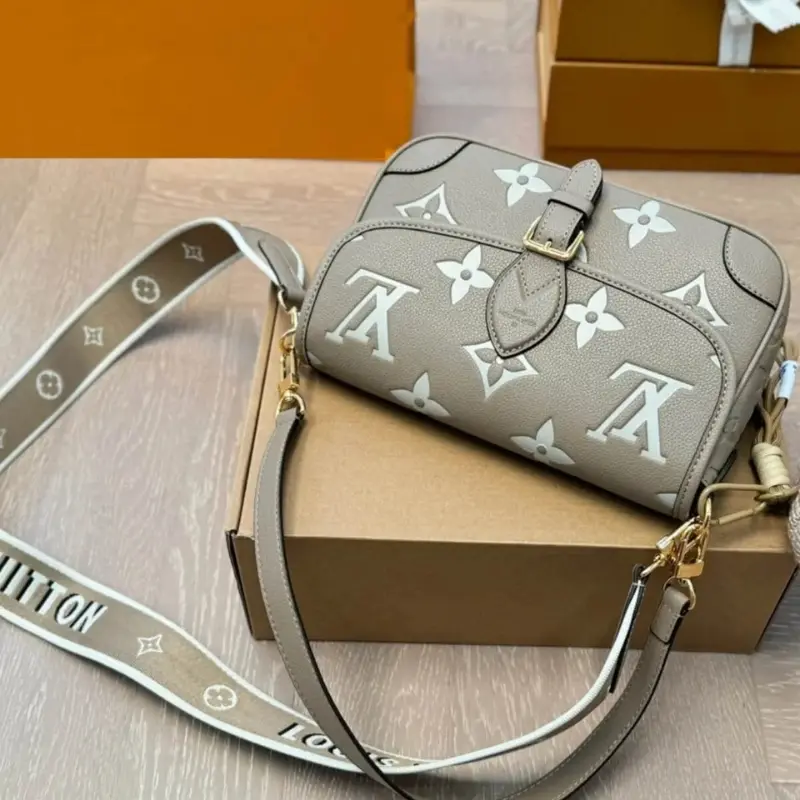 Louis Vuitton Designer Diane Medium Monogram Handbag