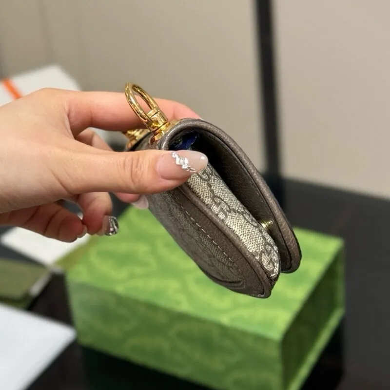 Mini Crossbody Wallet – Chic Designer Accessory
