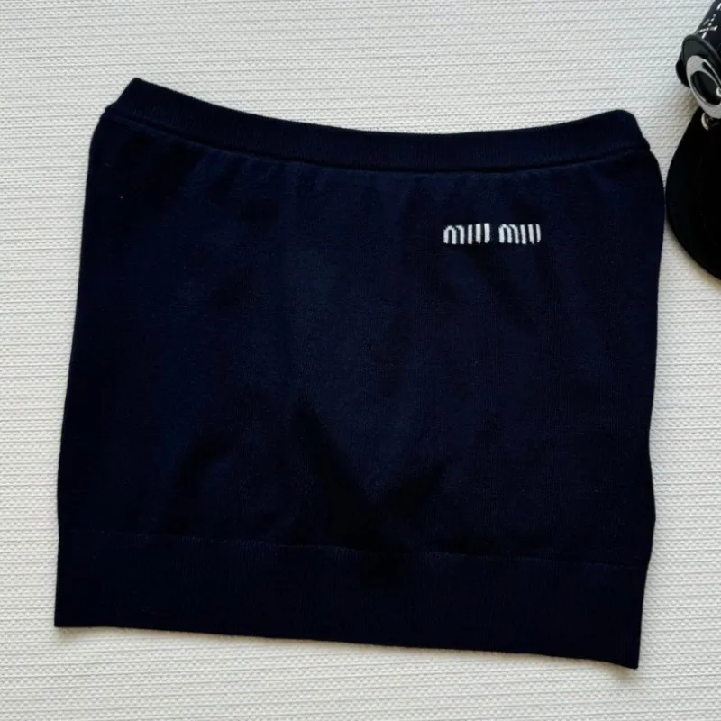 Seamless Knit Strapless Bandeau Top
