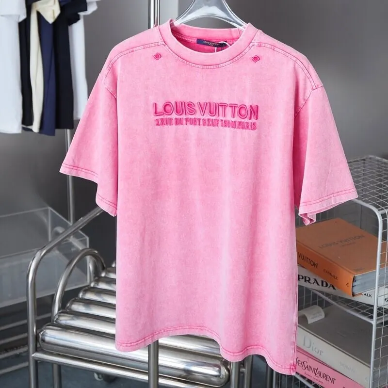 Soft Fade Graphic Street T-Shirt Relaxed Everyday Fit