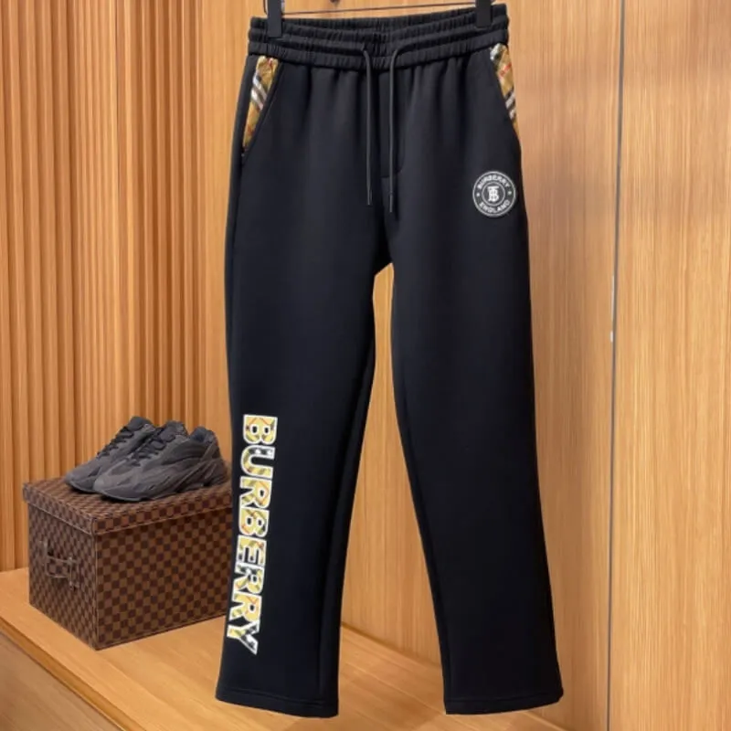 Straight Leg Urban Jogger Sweatpants Clean Streetwear Fit
