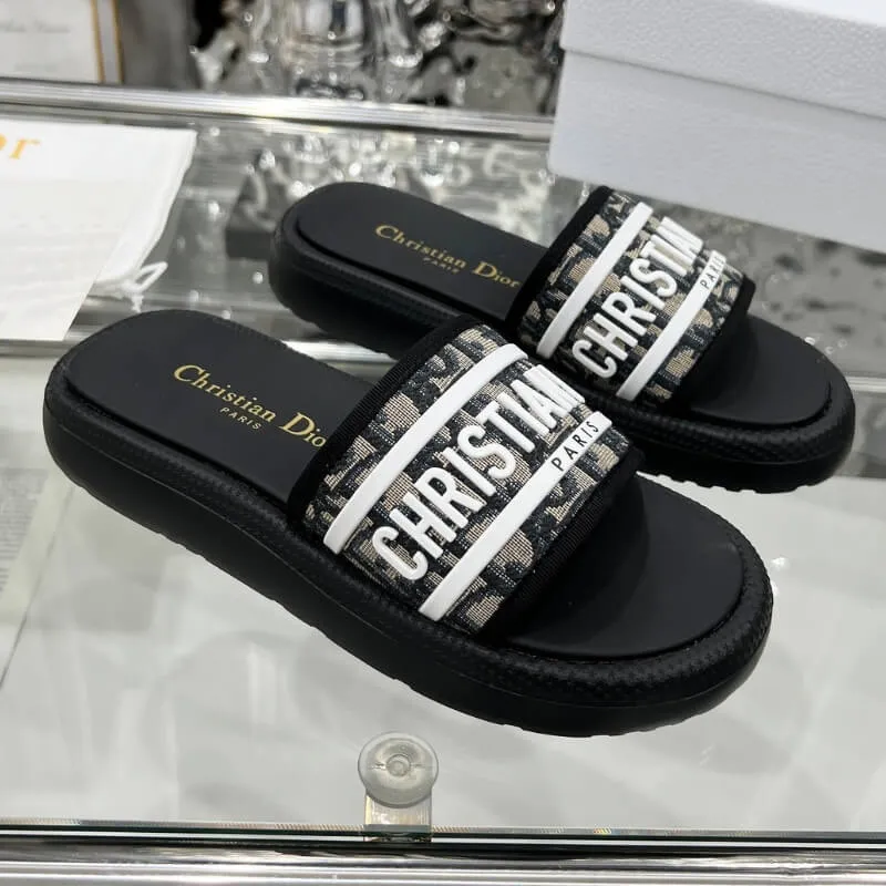 Women’s Cushioned Platform Slide Sandals – Comfort Summer Slides